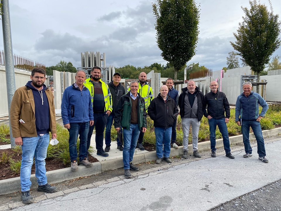 Instandhalter der Syspro-Mitglieder bei Werksbesichtigung und Erfahrungsaustausch bei Lütkenhaus