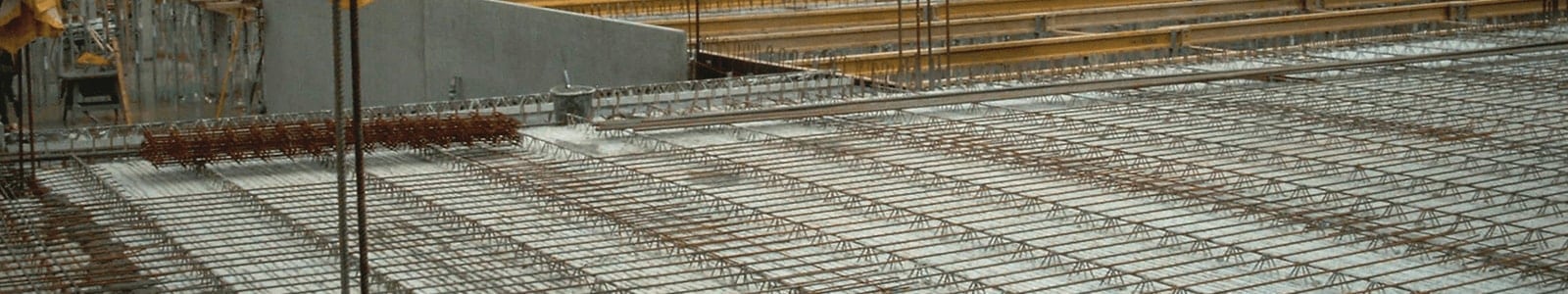 Betonfertigdecke von Lütkenhaus – präzise vorgefertigt für schnelle Montage und hohe Tragfähigkeit im modernen Rohbau